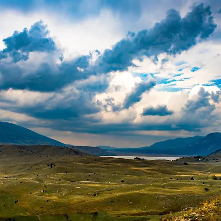 Vikendica Blidinje, Ranch Mikulic Сasa de vacaciones *